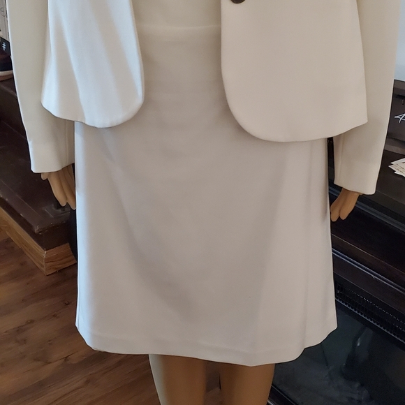 Calvin Klein Suit Jacket Size 8, Cream - Picture 9 of 12